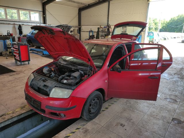 bontott SKODA FABIA I Jobb hátsó Ajtóhatároló