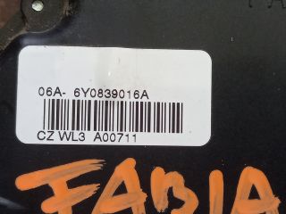 bontott SKODA FABIA I Jobb hátsó Ajtózár