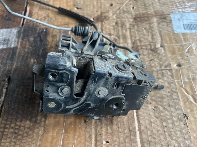 bontott SKODA FABIA I Jobb hátsó Ajtózár