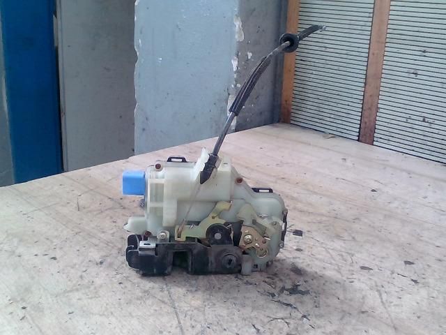 bontott SKODA FABIA I Jobb hátsó Ajtózár