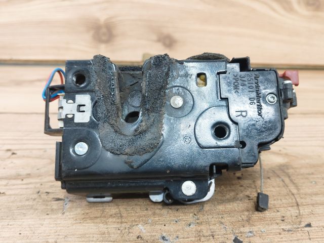 bontott SKODA FABIA I Jobb hátsó Ajtózár