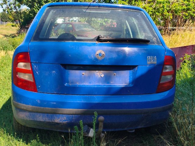 bontott SKODA FABIA I Jobb hátsó Biztonsági Öv Csat