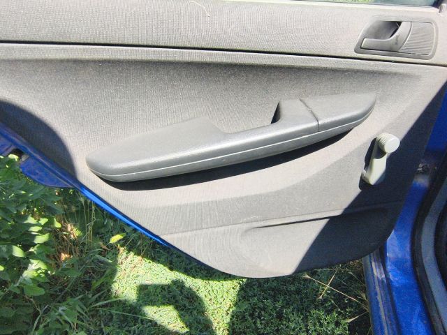 bontott SKODA FABIA I Jobb hátsó Biztonsági Öv Csat