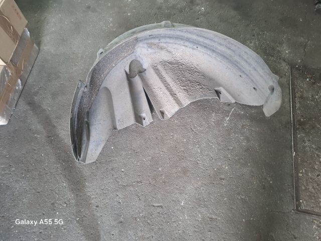 bontott SKODA FABIA I Jobb hátsó Dobbetét (Kerékjárati, Műanyag)