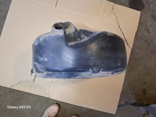 bontott SKODA FABIA I Jobb hátsó Dobbetét (Kerékjárati, Műanyag)