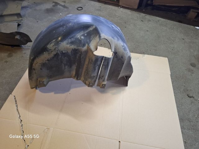 bontott SKODA FABIA I Jobb hátsó Dobbetét (Kerékjárati, Műanyag)