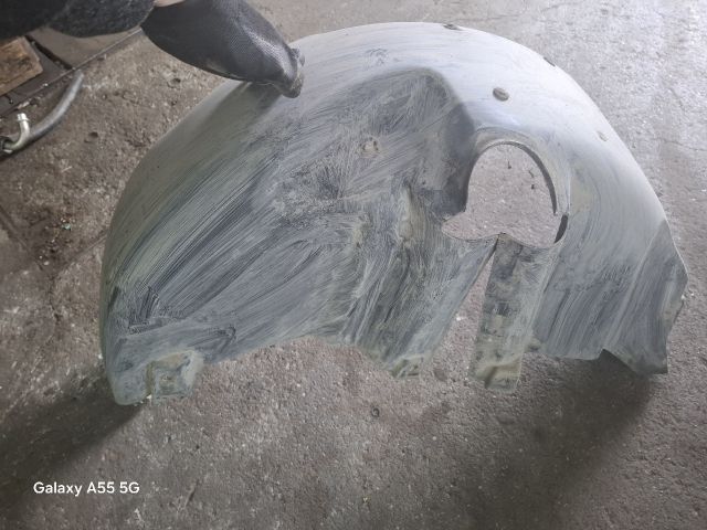 bontott SKODA FABIA I Jobb hátsó Dobbetét (Kerékjárati, Műanyag)