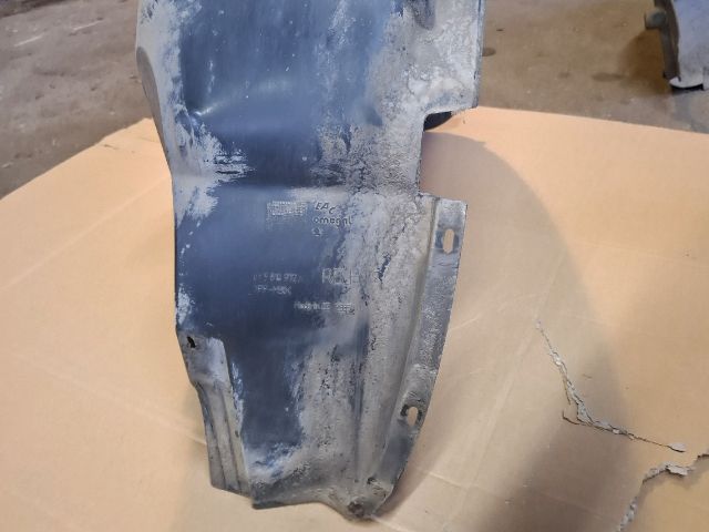 bontott SKODA FABIA I Jobb hátsó Dobbetét (Kerékjárati, Műanyag)