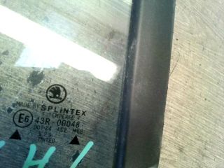 bontott SKODA FABIA I Jobb hátsó Fixüveg (Ajtóban)