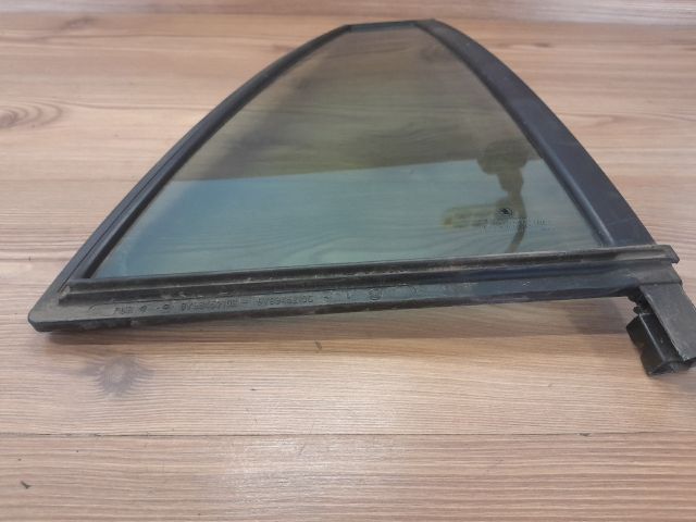 bontott SKODA FABIA I Jobb hátsó Fixüveg (Ajtóban)