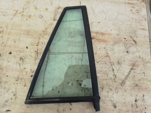 bontott SKODA FABIA I Jobb hátsó Fixüveg (Ajtóban)