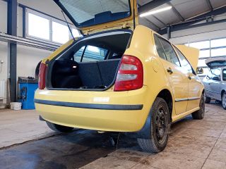 bontott SKODA FABIA I Jobb hátsó Fixüveg (Ajtóban)