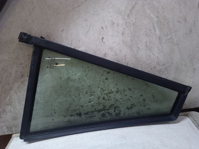 bontott SKODA FABIA I Jobb hátsó Fixüveg (Ajtóban)