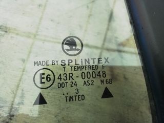 bontott SKODA FABIA I Jobb hátsó Fixüveg (Ajtóban)