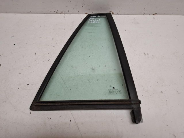 bontott SKODA FABIA I Jobb hátsó Fixüveg (Ajtóban)