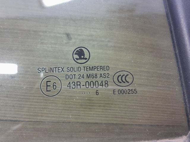 bontott SKODA FABIA I Jobb hátsó Fixüveg (Ajtóban)