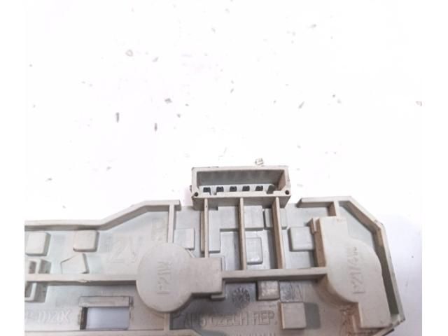 bontott SKODA FABIA I Jobb Hátsó Lámpa Foglalat