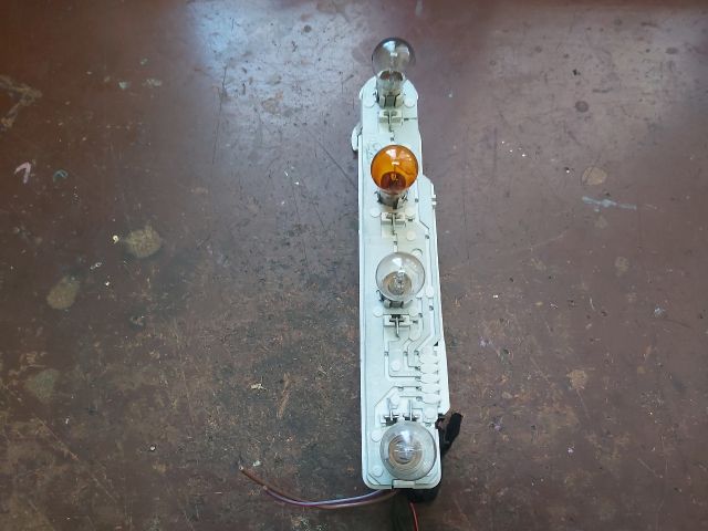 bontott SKODA FABIA I Jobb Hátsó Lámpa Foglalat