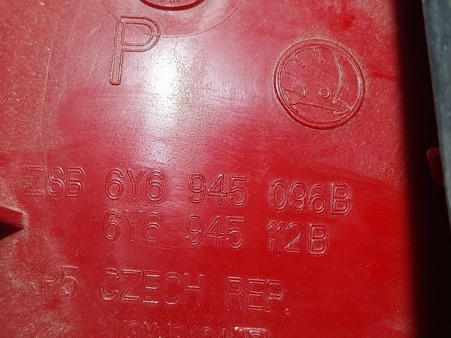 bontott SKODA FABIA I Jobb Hátsó Lámpa