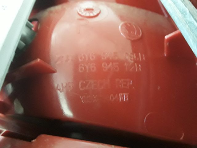 bontott SKODA FABIA I Jobb Hátsó Lámpa