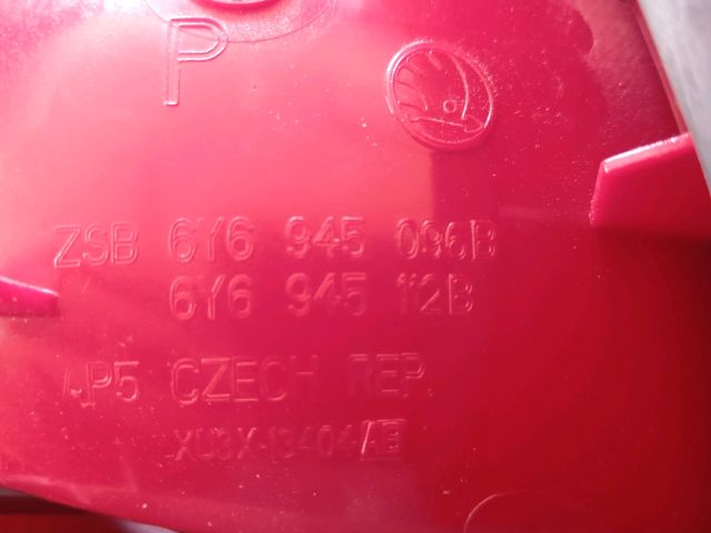 bontott SKODA FABIA I Jobb Hátsó Lámpa