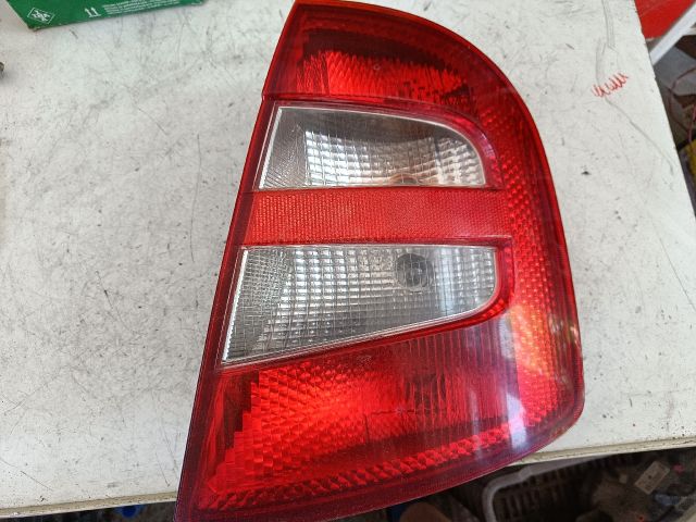bontott SKODA FABIA I Jobb Hátsó Lámpa