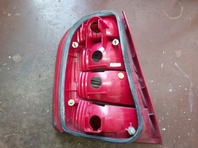 bontott SKODA FABIA I Jobb Hátsó Lámpa