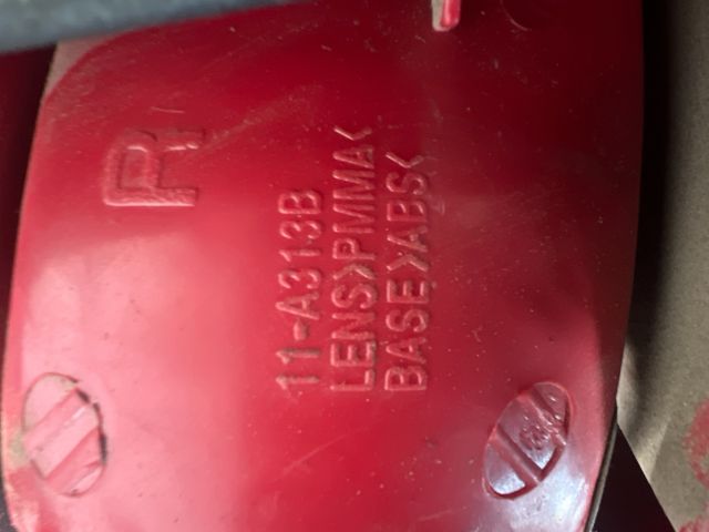 bontott SKODA FABIA I Jobb Hátsó Lámpa