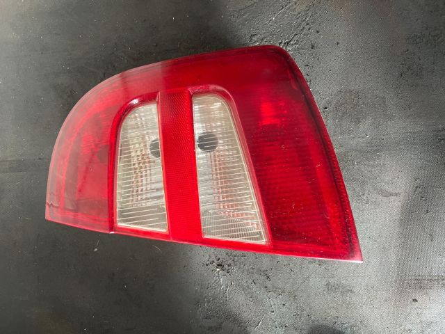 bontott SKODA FABIA I Jobb Hátsó Lámpa