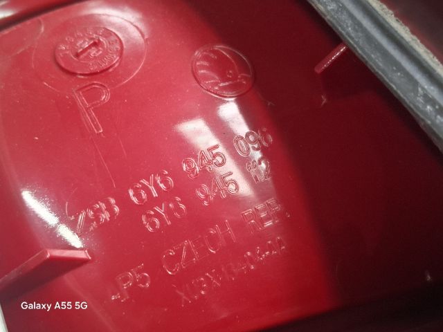 bontott SKODA FABIA I Jobb Hátsó Lámpa