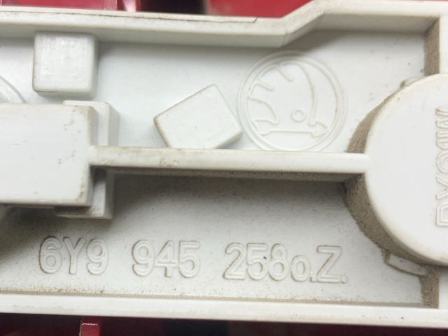 bontott SKODA FABIA I Jobb Hátsó Lámpa