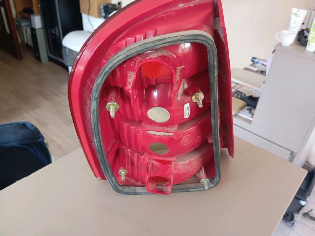 bontott SKODA FABIA I Jobb Hátsó Lámpa