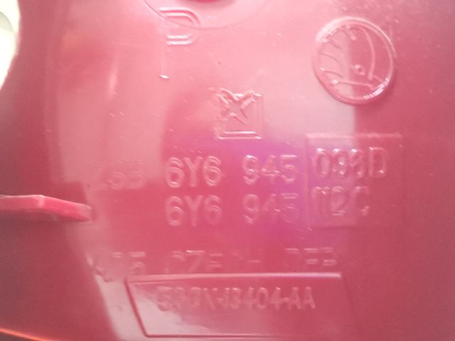 bontott SKODA FABIA I Jobb Hátsó Lámpa