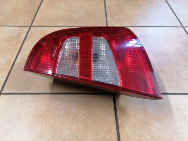 bontott SKODA FABIA I Jobb Hátsó Lámpa