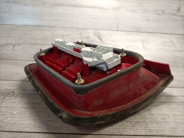 bontott SKODA FABIA I Jobb Hátsó Lámpa