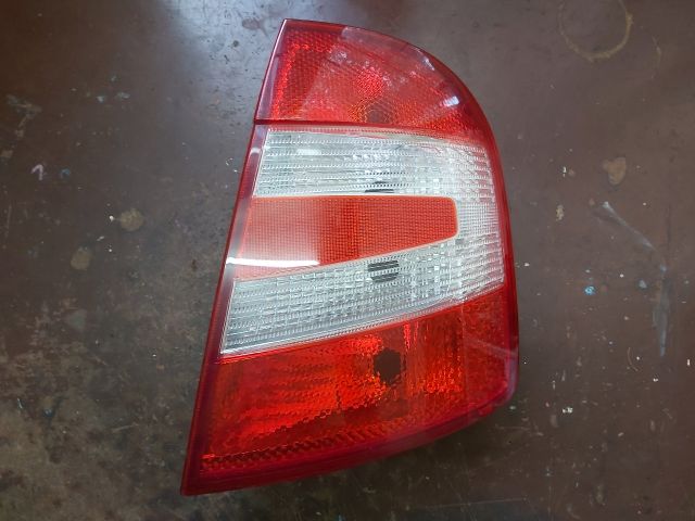 bontott SKODA FABIA I Jobb Hátsó Lámpa