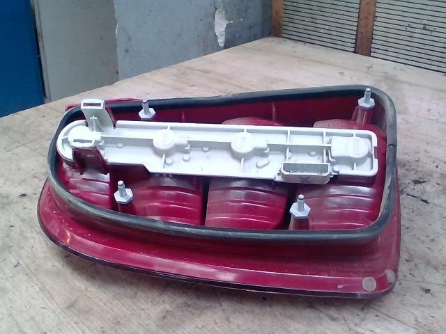 bontott SKODA FABIA I Jobb Hátsó Lámpa