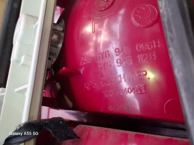 bontott SKODA FABIA I Jobb Hátsó Lámpa