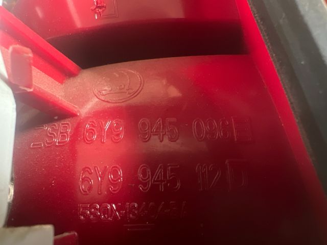 bontott SKODA FABIA I Jobb Hátsó Lámpa