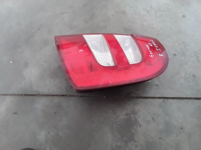 bontott SKODA FABIA I Jobb Hátsó Lámpa