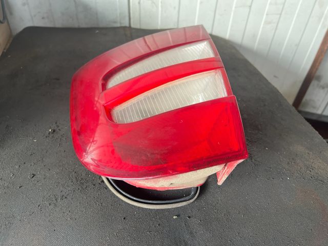 bontott SKODA FABIA I Jobb Hátsó Lámpa