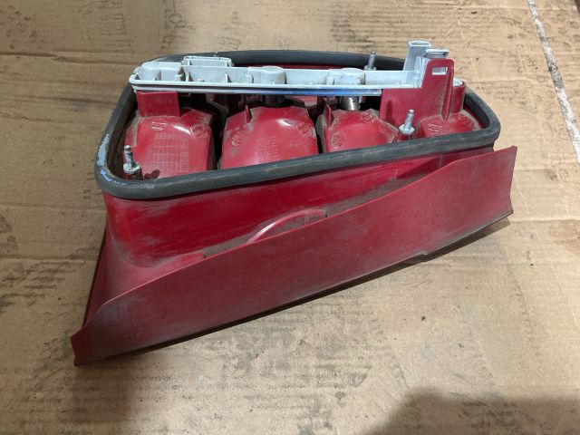 bontott SKODA FABIA I Jobb Hátsó Lámpa