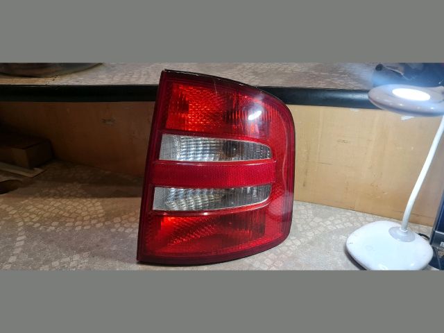 bontott SKODA FABIA I Jobb Hátsó Lámpa