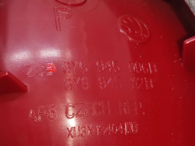 bontott SKODA FABIA I Jobb Hátsó Lámpa