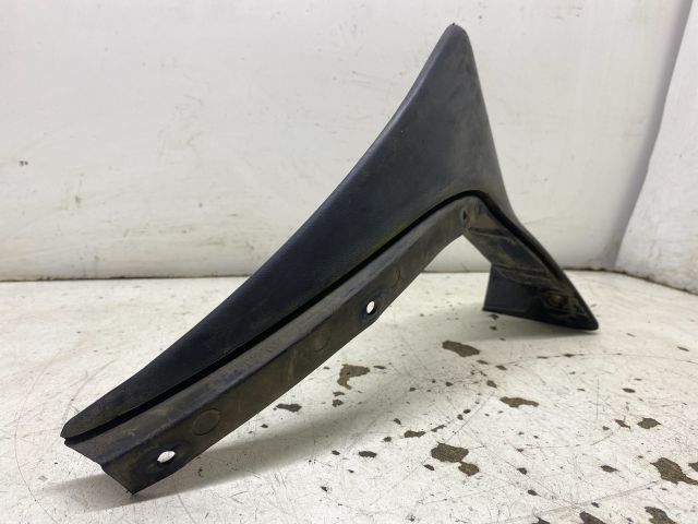 bontott SKODA FABIA I Jobb hátsó Sárvédő Gumi