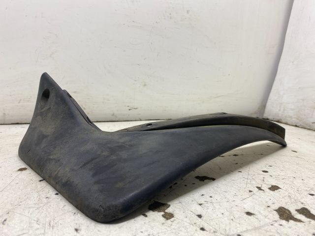 bontott SKODA FABIA I Jobb hátsó Sárvédő Gumi