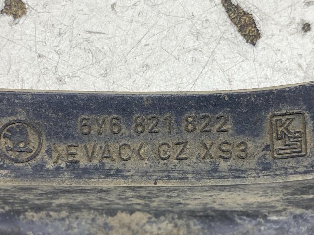 bontott SKODA FABIA I Jobb hátsó Sárvédő Gumi