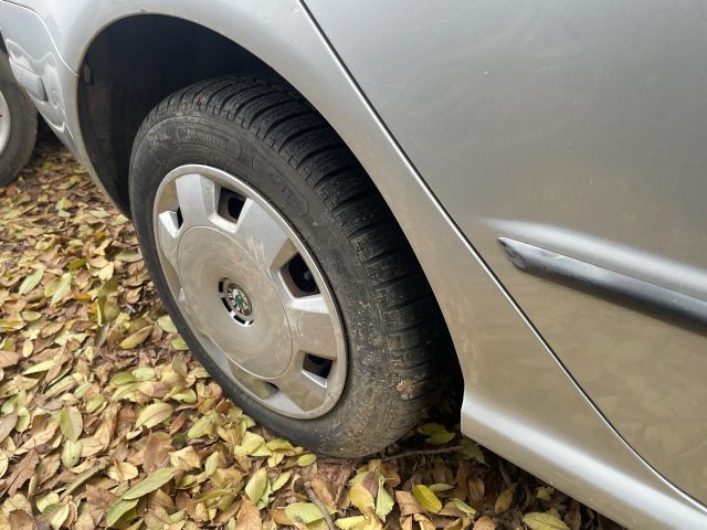 bontott SKODA FABIA I Jobb hátsó Sárvédő
