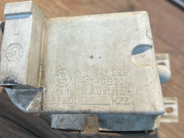 bontott SKODA FABIA I Jobb Ködfényszóró