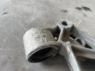 bontott SKODA FABIA I Jobb Lengőkar Tartó